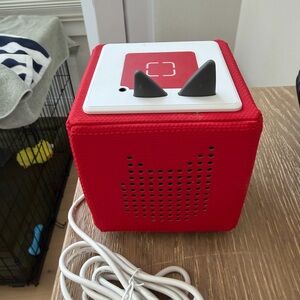 Red Tonie box